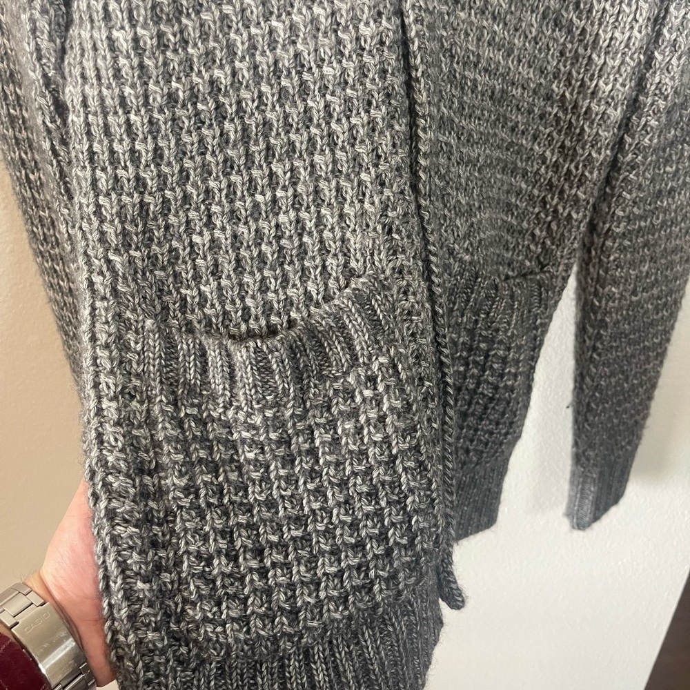 Cardigan - Picture 3 of 3